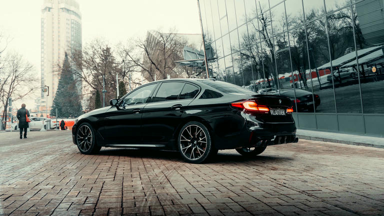 BMW 540i G30